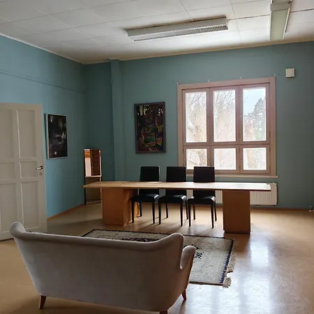 Konukevi Kuohuvirran Kartano Numminen