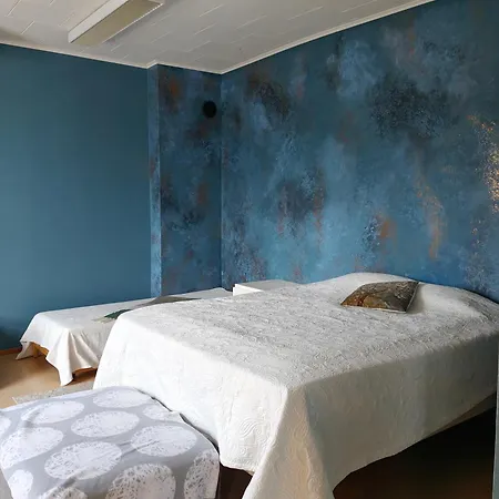 Kuohuvirran Kartano *